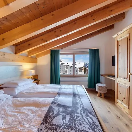 Boutique Cervus 3* St. Moritz