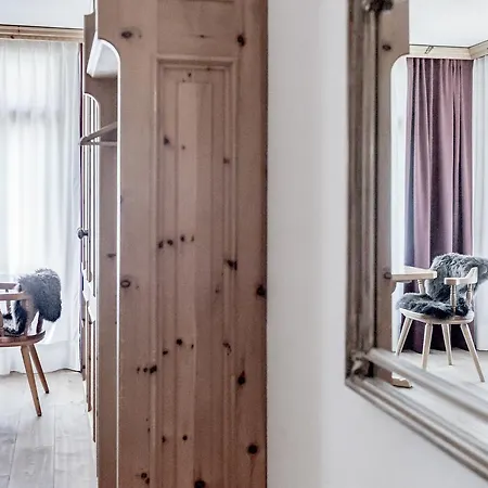 Boutique Cervus Hotel 3*